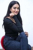 Hrithika Srinivas New Pictures